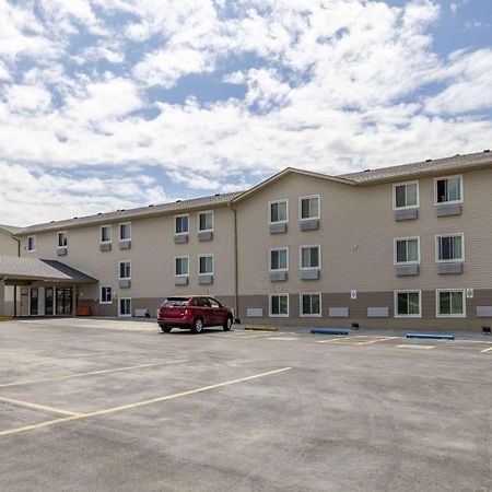 The Inn&Suites Sw Omaha Extérieur photo