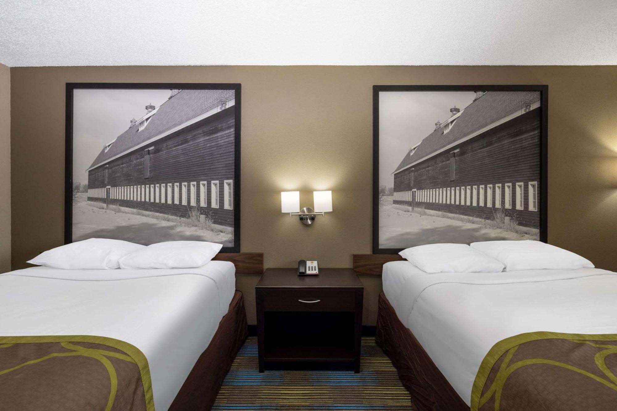 The Inn&Suites Sw Omaha Extérieur photo