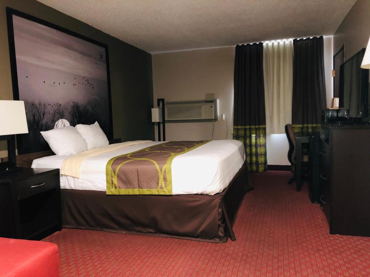 The Inn&Suites Sw Omaha Extérieur photo